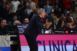 Openjobmetis Varese, coach Kastritis: “Difficile trovare le parole giuste”