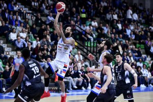 Treviso resiste alla furiosa rimonta di Derthona, decisivo il duo Bowman-Olisevicius