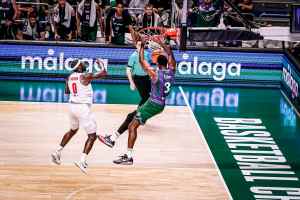 L’Unicaja è una montagna troppo alta da scalare, Reggio Emilia perde Gara 1 crollando nel finale
