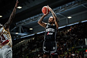 Gara 1 è della Virtus Bologna, la Reyer si arrende alla Segafredo Arena