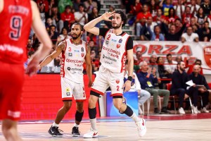 Davide Alviti: Ora dobbiamo aiutare gli stranieri a inserirsi nel sistema