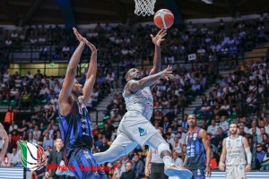 Playoff Serie A2 | Cantù dominante anche in Gara 2: Rieti è spalle al muro