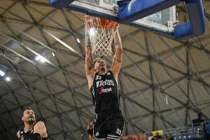 Virtus Bologna, a Scafati i migliori Polonara e Morgan della stagione