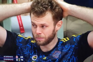 Nicolò Melli vince EuroLeague. E’ il terzo italiano a riuscirci nella New Era