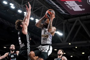 Partizan Belgrado, Carlik Jones: Non avevo motivo per andare via, ma altri club mi hanno contattato