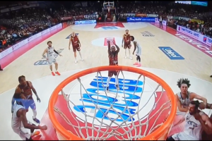 Virtus Bologna, duro colpo al capo nel finale per Toko Shengelia