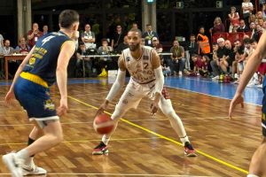Libertas Livorno: ritirata la maglia di Adrian Banks