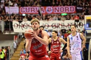 Pallacanestro Trieste: si cerca un centro, smentita su Caruso