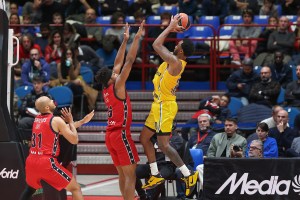 Hapoel Tel Aviv Nearing Agreement with Levi Randolph