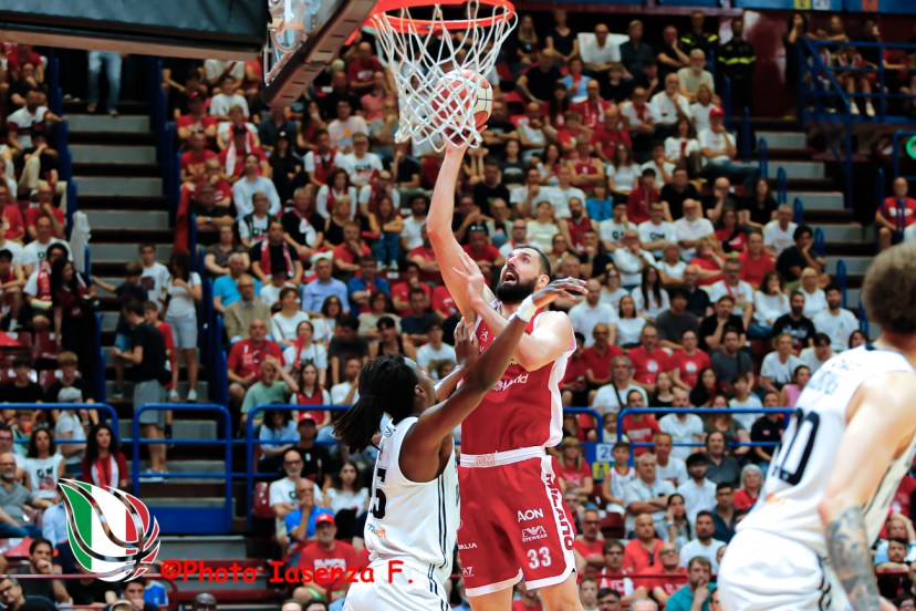 LBA Playoff gara 4 Olimpia Milano - Virtus Bologna Nikola Mirotic