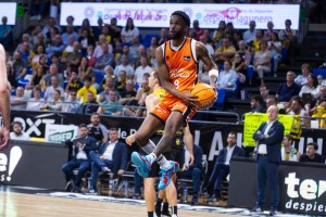 Valencia, Jean Montero verso il rientro contro l’Olympiacos