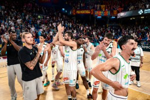 L’Unicaja espugna il Palau e riporta la serie al Carpena. Madrid in semifinale