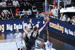 La Virtus guidata da Shengelia inaugura le finali con una vittoria
