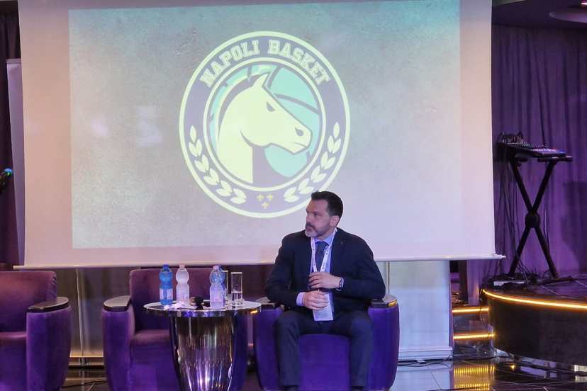 Napoli Basket, Coach Magro