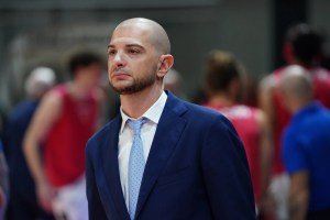 La UNAHOTELS Reggio Emilia saluta e ringrazia il Team Manager Michele Talamazzi
