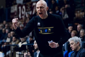 Vanoli Cremona, è separazione con il preparatore Jacopo Torresi