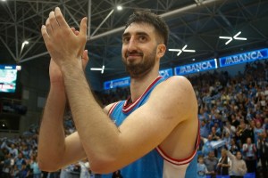 Eric Vila firma con il Dreamland Gran Canaria fino al 2027