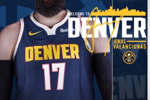 Valanciunas ai Nuggets, Saric ai Kings: ufficiale la trade tra Denver e Sacramento