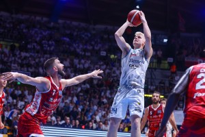 Pallacanestro Cantù, Jonas Riismaa per ora blocca il mercato