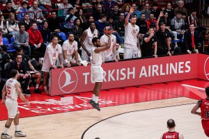 Anadolu Efes in prima fila per Jordan Loyd?