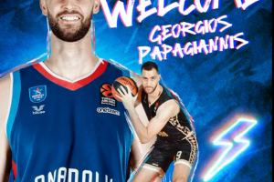 Georgios Papagiannis firma con l’Anadolu Efes