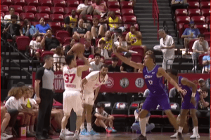 Bulls to Sign Yuki Kawamura to Two-Way Contract
