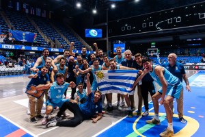 Uruguay shocks Team USA with 86-85 win at FIBA AmeriCup