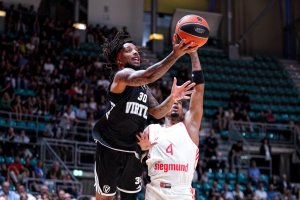 La Virtus Bologna batte il Bayern Monaco nell’amichevole al Paladozza