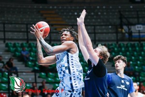 Trofeo Lombardia, Cantù batte Bergamo e vola in finale con Cremona