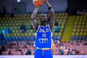 Momo Diouf: Scegliere le V Nere mi ha cambiato la carriera