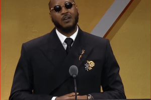 Carmelo Anthony evita il caso Clippers-Kawhi: Non mi intrometto