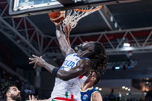 Diouf: “Siamo molto felici per aver chiuso la prima fase in modo convincente”
