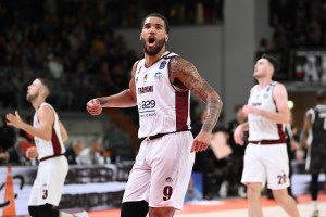 Timmy Allen reached an agreement with Paok