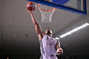 Virtus Bologna, Carsen Edwards la vince così