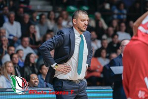 Brienza: “Abbiamo mosso la classifica, dobbiamo gioire per ogni singola vittoria”