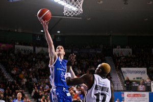 Brescia espugna anche Udine e rimane in vetta da imbattuta