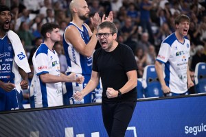 Germani Brescia, allenamento davanti ai tifosi. Cotelli: “Abbiamo sempre bisogno del loro calore”