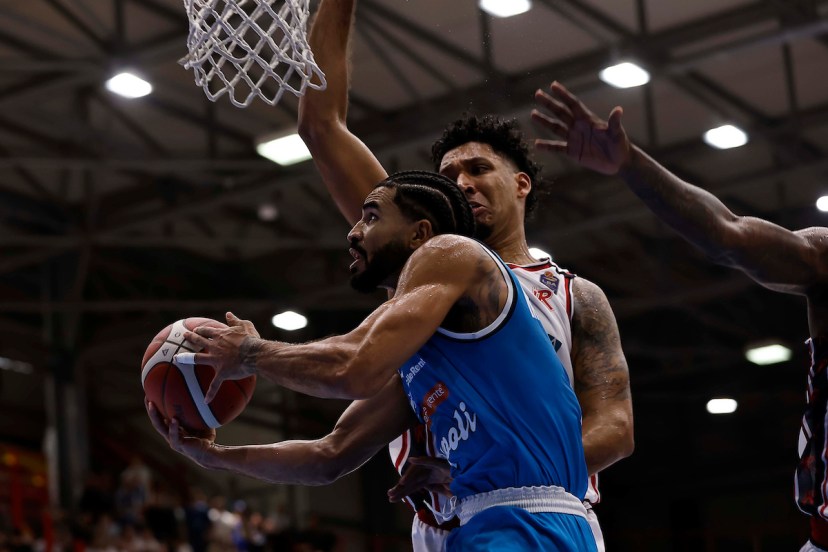 napoli basketball trapani