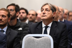 Pallacanestro Cantù, il GM Santoro: “Siamo ancora un cantiere”