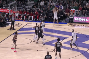 Bucks, AJ Green agree to four-year, $45 million extension