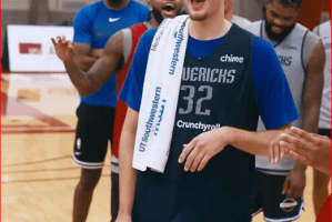 Cooper Flagg: “L’obiettivo dei miei Mavs è il titolo NBA, io cercherò di aiutare in qualsiasi modo”