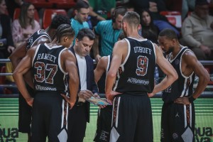 Gonzalez: “Dobbiamo restare uniti per superare questo momento, siamo una buona squadra”