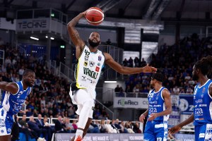 Vanoli Cremona, sospiro di sollievo per Aljami Durham