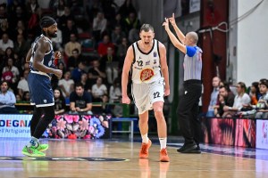 APU Old Wild West Udine, nel primo successo stagionale il miglior Bendzius della stagione