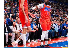 SGA ne segna 37, i Thunder battono i Suns e volano ai quarti di NBA Cup