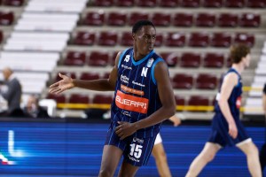 La Guerri Napoli batte in volata per 72-73 la UNA Hotels Reggio Emilia