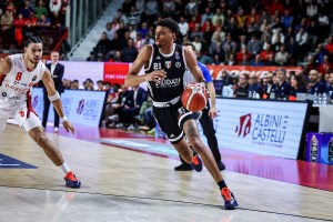 Virtus Bologna, Derrick Alston Jr: “Il nostro obiettivo sono i playoff di EuroLeague”
