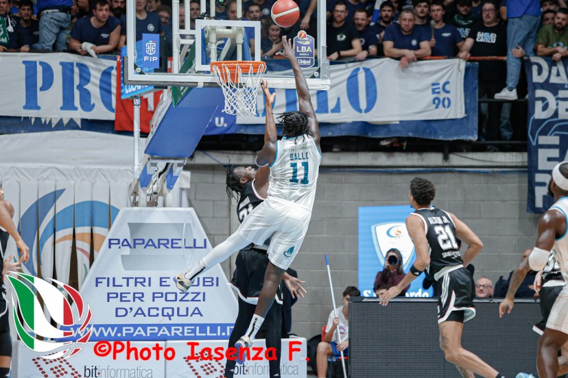 LBA A2 finale play off Acqua S. Bernardo Cantù - Virtus Olidata Bologna Oumar Ballo