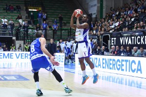 Treviso Basket, Joe Ragland firma in Israele con il Maccabi Raanana