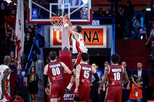 La Prelpina: La Pallacanestro Varese ha detto no al Fenerbahce per Olivier Nkamhoua